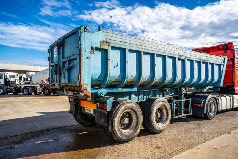 Benalu FRUEHAUF DF33 - Самосвальный полуприцеп: фото 4 Benalu FRUEHAUF DF33 - Самосвальный полуприцеп: фото 4