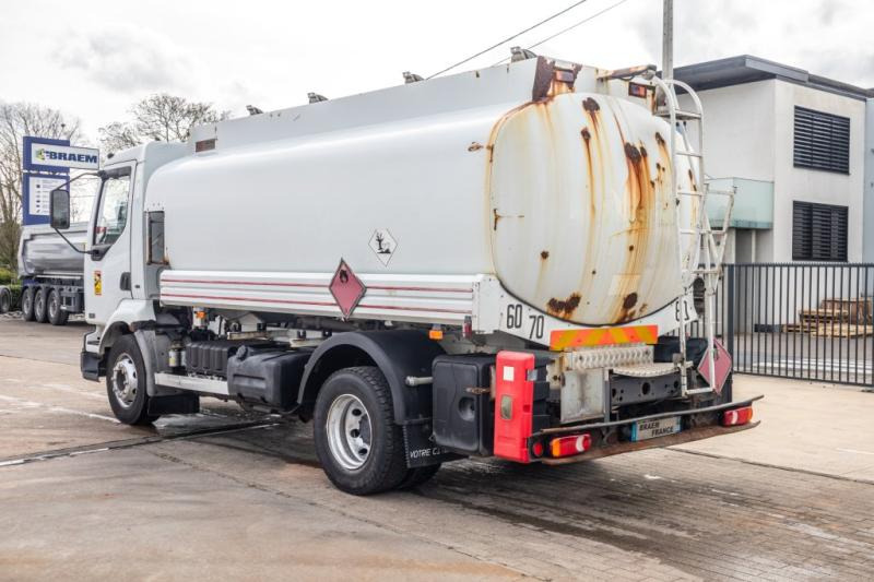 Renault MIDLUM 220DCI+CITERNE 11000L/4COMP - Грузовик-цистерна: фото 4 Renault MIDLUM 220DCI+CITERNE 11000L/4COMP - Грузовик-цистерна: фото 4