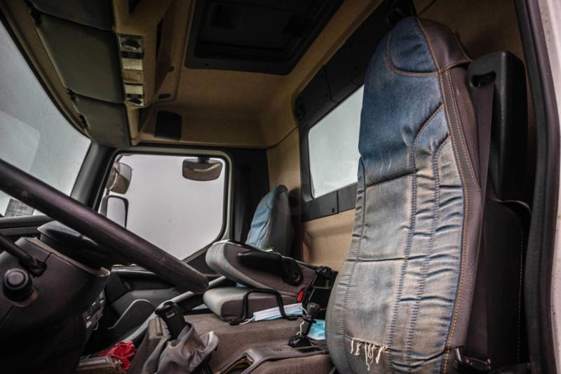 Renault PREMIUM 320 в лизинг Renault PREMIUM 320: фото 5 Renault PREMIUM 320 в лизинг Renault PREMIUM 320: фото 5