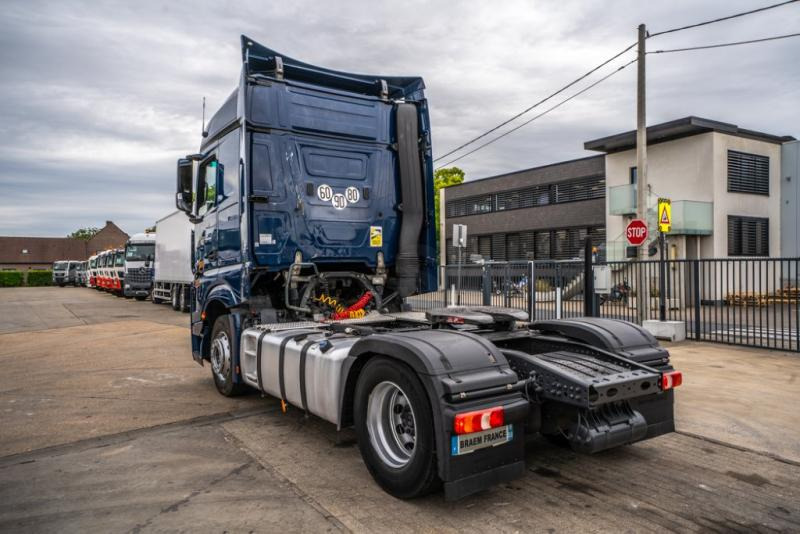 Mercedes ACTROS 1846 LS - Тягач: фото 5 Mercedes ACTROS 1846 LS - Тягач: фото 5
