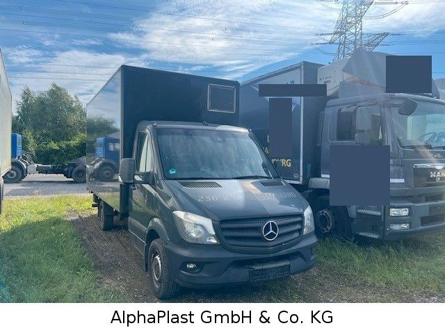 Mercedes-Benz 316 Sprinter Koffer LBW - Фургон с закрытым кузовом, Грузопассажирский фургон: фото 1 Mercedes-Benz 316 Sprinter Koffer LBW - Фургон с закрытым кузовом, Грузопассажирский фургон: фото 1