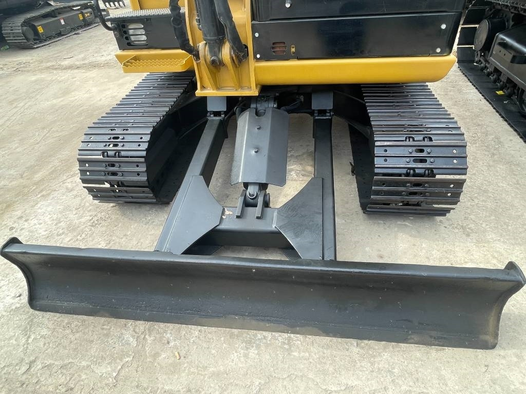 CAT 305.5E2  - Мини-экскаватор: фото 3 CAT 305.5E2  - Мини-экскаватор: фото 3