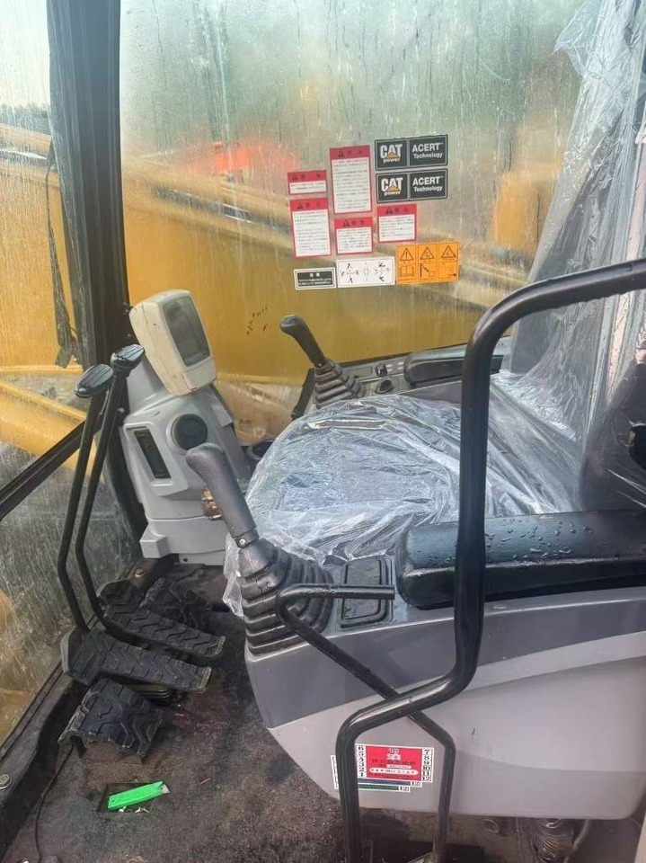 CAT 320 C - Гусеничный экскаватор: фото 4 CAT 320 C - Гусеничный экскаватор: фото 4