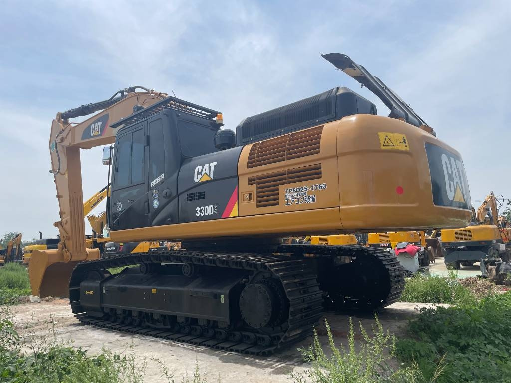 CAT 330D2 - Гусеничный экскаватор: фото 1 CAT 330D2 - Гусеничный экскаватор: фото 1