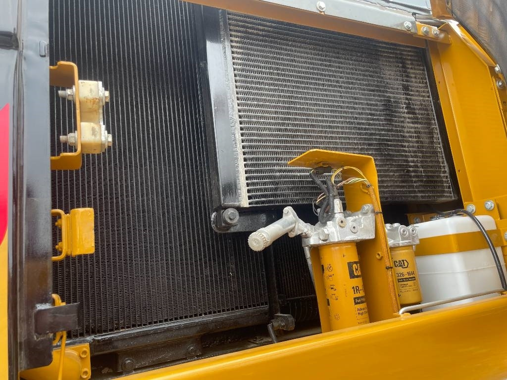 CAT 336D2  - Гусеничный экскаватор: фото 5 CAT 336D2  - Гусеничный экскаватор: фото 5