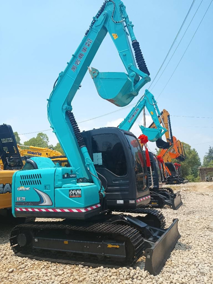 Kobelco sk75-8 - Гусеничный экскаватор: фото 1 Kobelco sk75-8 - Гусеничный экскаватор: фото 1