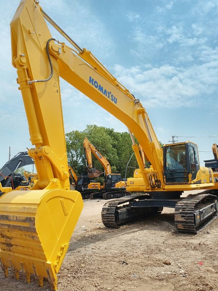 Komatsu PC 450 - Гусеничный экскаватор: фото 3 Komatsu PC 450 - Гусеничный экскаватор: фото 3