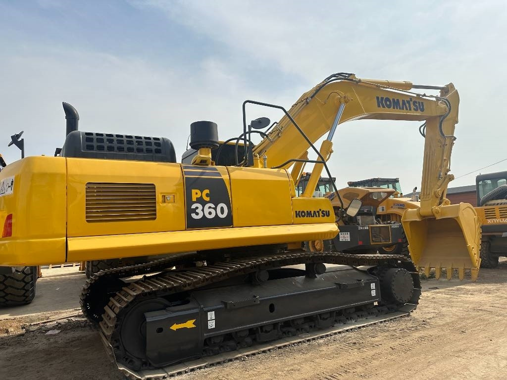 Komatsu pc360 - Гусеничный экскаватор: фото 1 Komatsu pc360 - Гусеничный экскаватор: фото 1