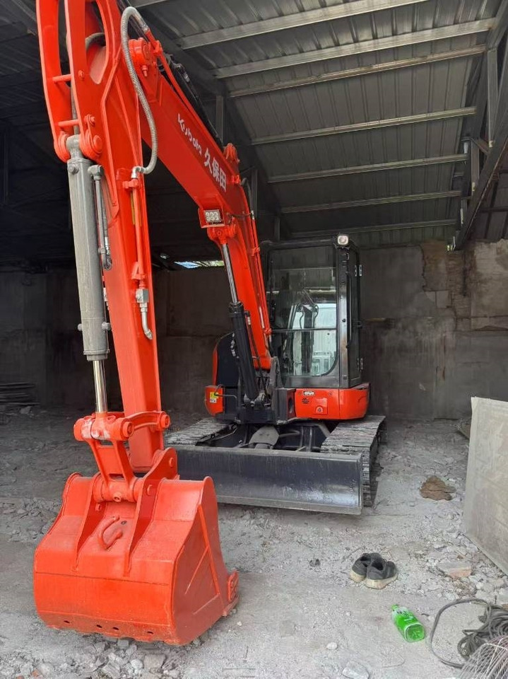 Kubota KX 165 - Мини-экскаватор: фото 1 Kubota KX 165 - Мини-экскаватор: фото 1
