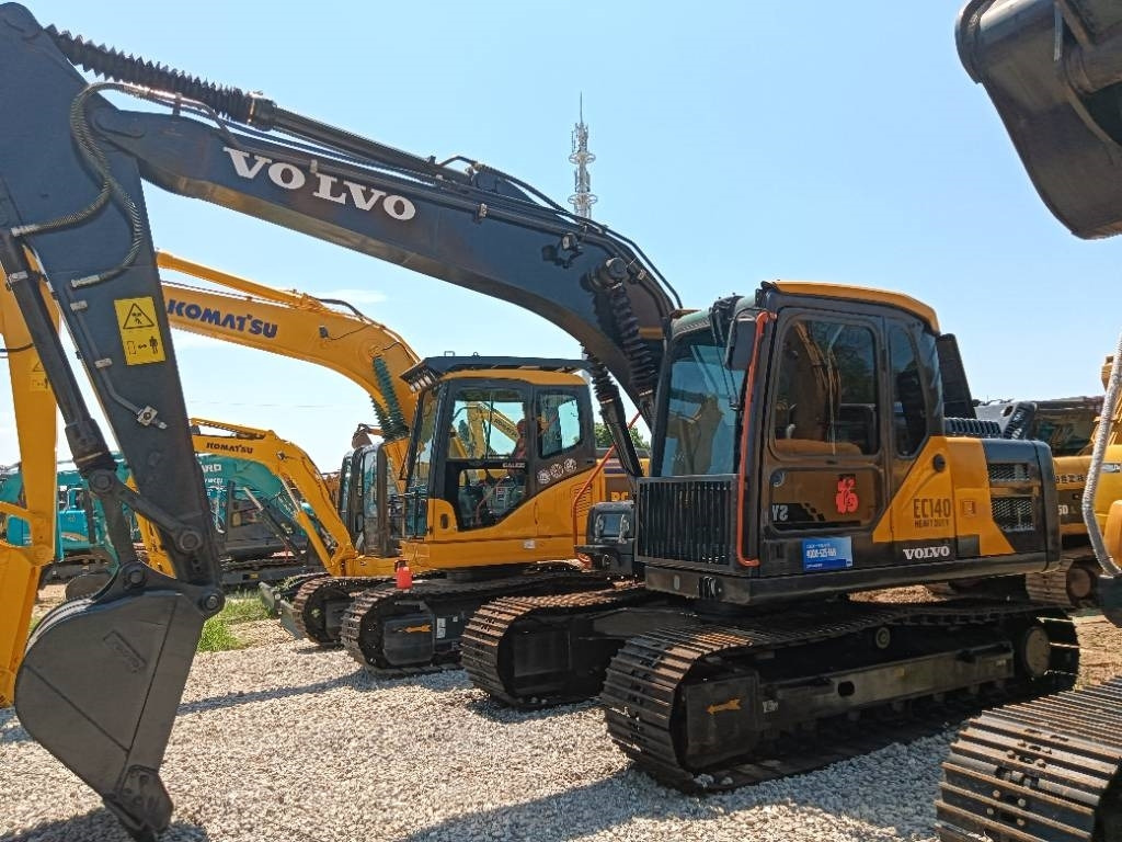 Volvo EC140 - Гусеничный экскаватор: фото 1 Volvo EC140 - Гусеничный экскаватор: фото 1