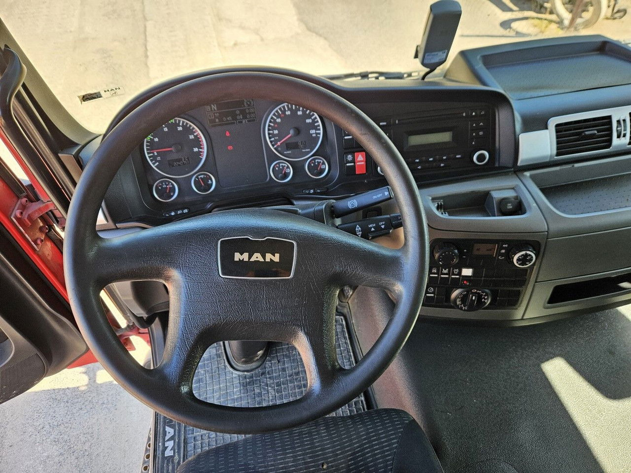 Самосвал MAN TGS 41.480 8x8 - Tipper: фото 11