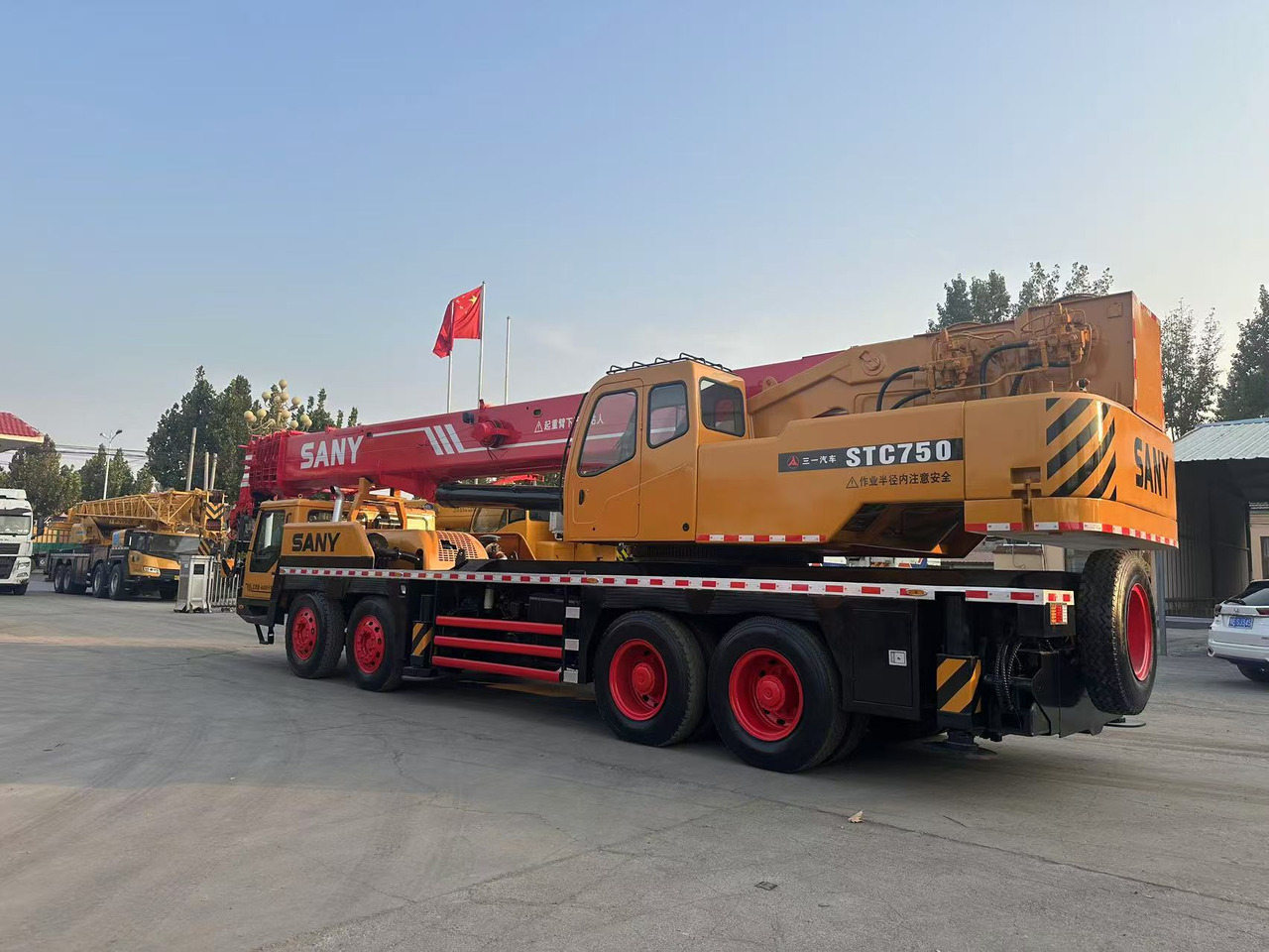 SANY STC750 - Мобильный кран: фото 4 SANY STC750 - Мобильный кран: фото 4