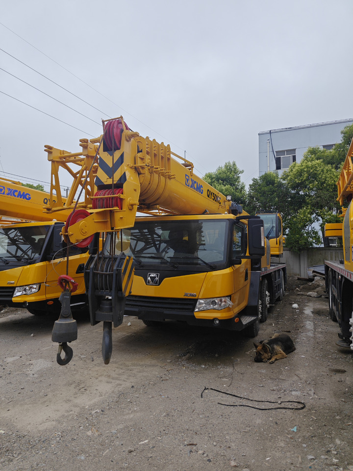 XCMG QY50KC - Вседорожный кран: фото 4 XCMG QY50KC - Вседорожный кран: фото 4