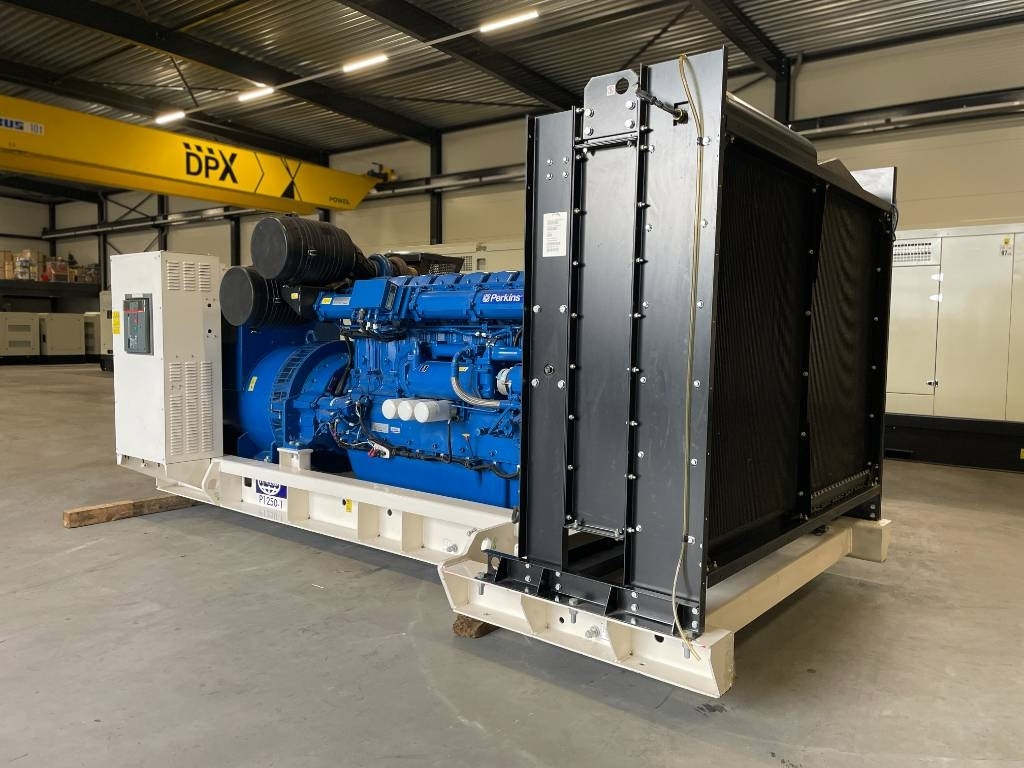 FG Wilson P1250-1 - 1250 kVA Open Genset - DPX-16028-O - Электрогенератор: фото 5 FG Wilson P1250-1 - 1250 kVA Open Genset - DPX-16028-O - Электрогенератор: фото 5