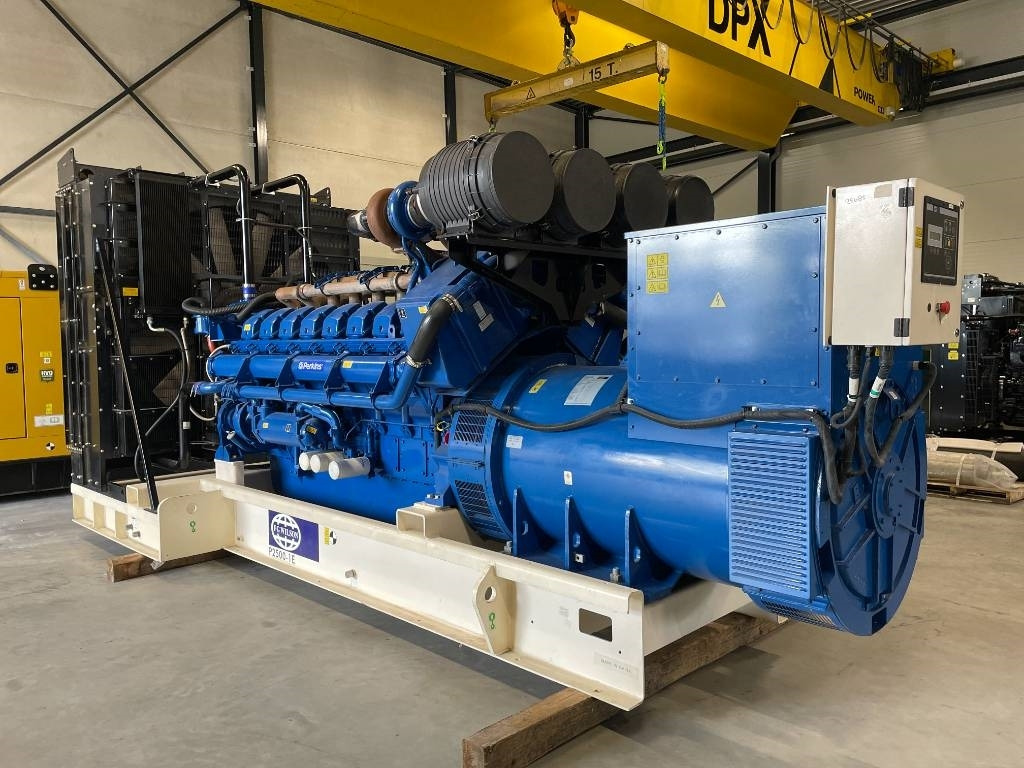 FG Wilson P2500-1E - 2500 kVA Surplus Genset - DPX-25085 - Электрогенератор: фото 5 FG Wilson P2500-1E - 2500 kVA Surplus Genset - DPX-25085 - Электрогенератор: фото 5