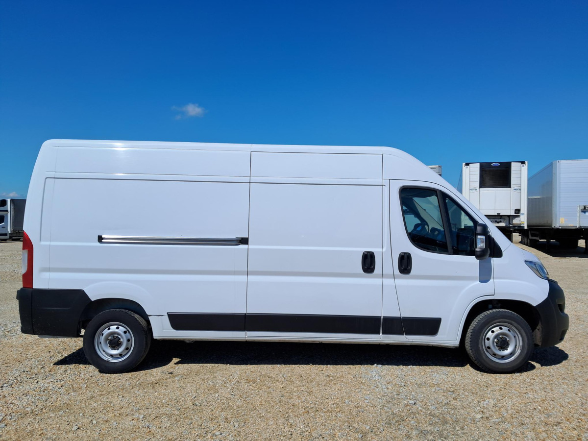FIAT DUCATO FURGON BLASZAK - Цельнометаллический фургон: фото 4 FIAT DUCATO FURGON BLASZAK - Цельнометаллический фургон: фото 4