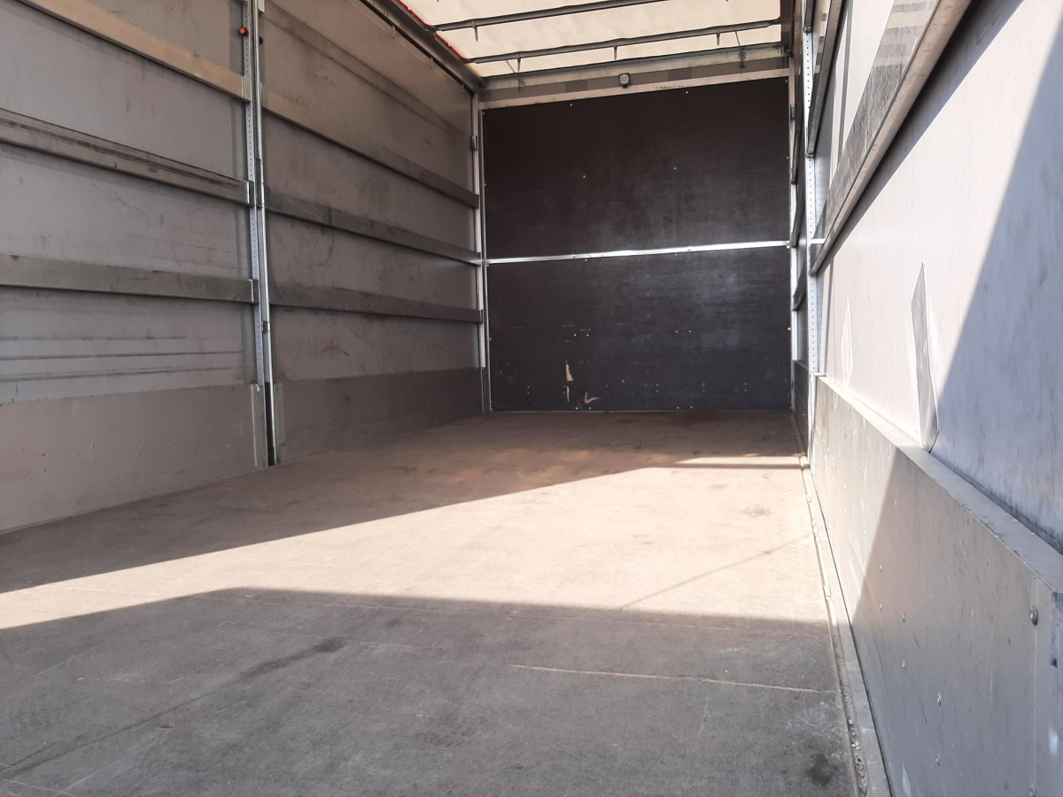 Тентованный фургон IVECO/JUSAM STANISŁAWJURKOWSKI 70C18/JU06 PLANDEKA Z WINDĄ: фото 10