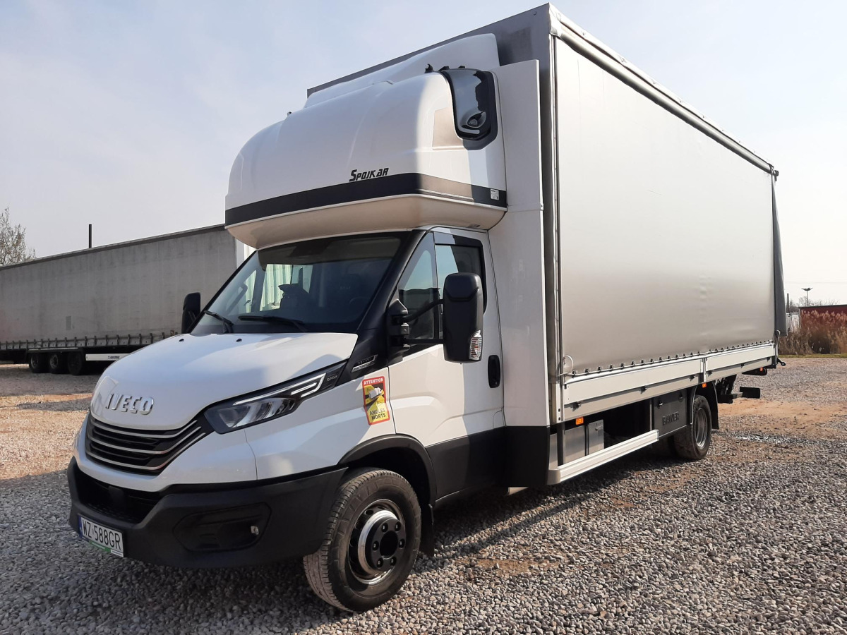 IVECO/JUSAM STANISŁAWJURKOWSKI 70C18/JU06 PLANDEKA Z WINDĄ - Тентованный фургон: фото 2 IVECO/JUSAM STANISŁAWJURKOWSKI 70C18/JU06 PLANDEKA Z WINDĄ - Тентованный фургон: фото 2