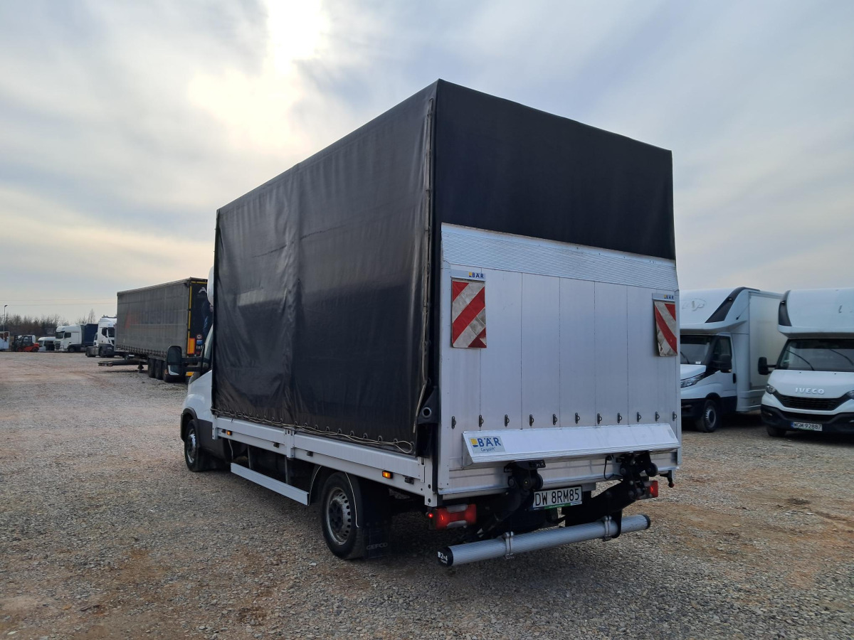 IVECO PLANDEKA Z WINDĄ - Тентованный фургон: фото 4 IVECO PLANDEKA Z WINDĄ - Тентованный фургон: фото 4
