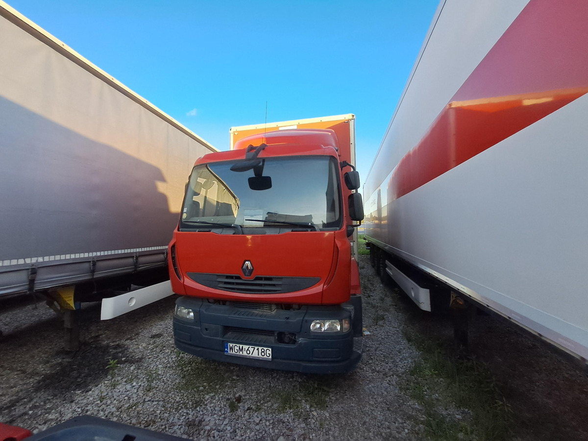 RENAULT MIDLUM KONTENER Z WINDĄ - Грузовик с закрытым кузовом: фото 3 RENAULT MIDLUM KONTENER Z WINDĄ - Грузовик с закрытым кузовом: фото 3