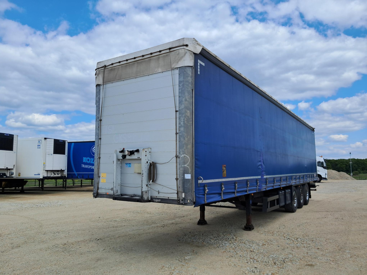 SCHMITZ CARGOBULL SCBS3T FIRANA - Тентованный прицеп: фото 2 SCHMITZ CARGOBULL SCBS3T FIRANA - Тентованный прицеп: фото 2