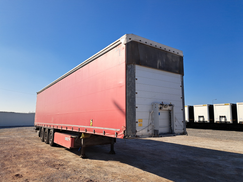 SCHMITZ CARGOBULL SCBS3T FIRANA - Тентованный прицеп: фото 1 SCHMITZ CARGOBULL SCBS3T FIRANA - Тентованный прицеп: фото 1