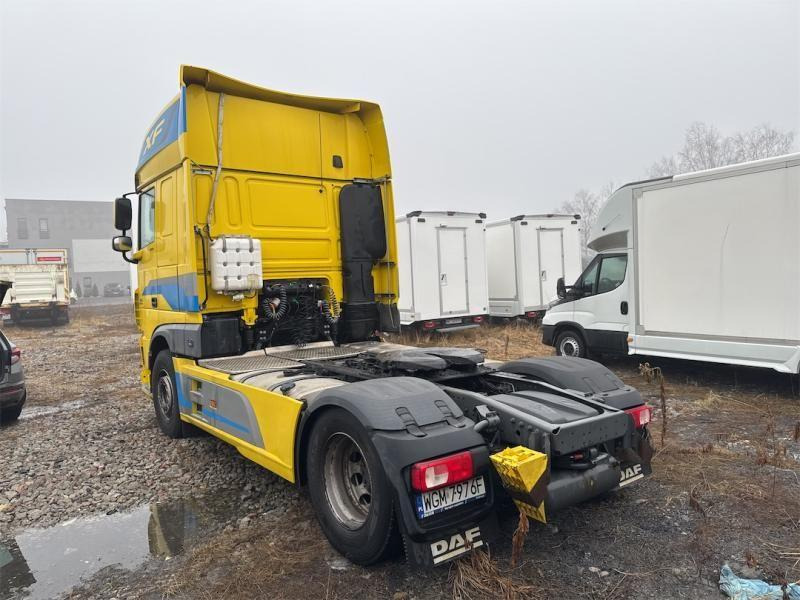 DAF XF CIĄGNIK SIODŁOWY - Тягач: фото 3 DAF XF CIĄGNIK SIODŁOWY - Тягач: фото 3