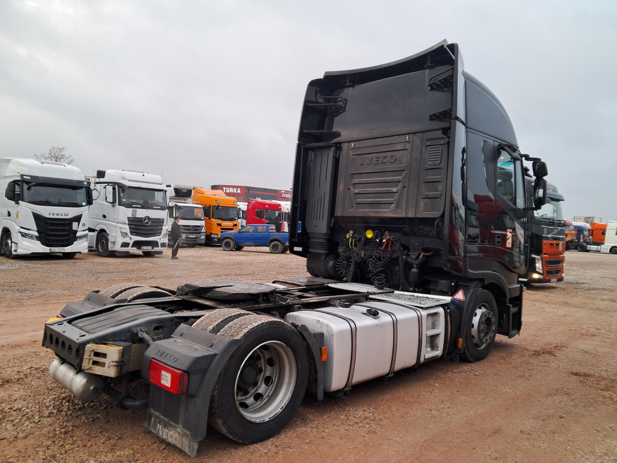 IVECO AS440T/ FP LT CIĄGNIK SIODŁOWY - Тягач: фото 4 IVECO AS440T/ FP LT CIĄGNIK SIODŁOWY - Тягач: фото 4