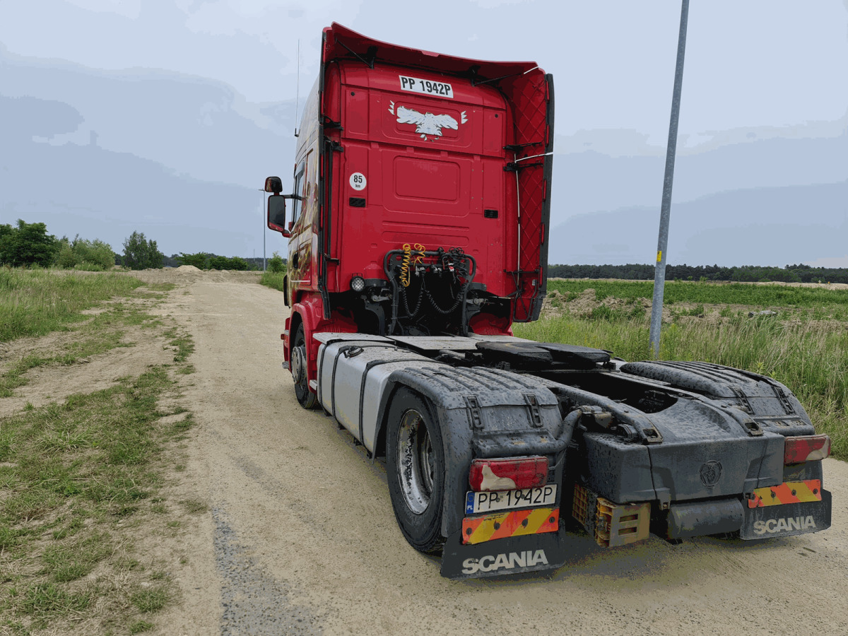 SCANIA R420 CIĄGNIK SIODŁOWY - Тягач: фото 4 SCANIA R420 CIĄGNIK SIODŁOWY - Тягач: фото 4