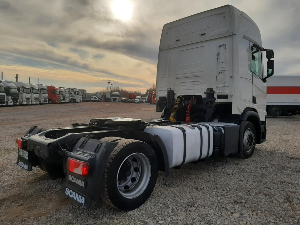 SCANIA R450 CIĄGNIK SIODŁOWY - Тягач: фото 4 SCANIA R450 CIĄGNIK SIODŁOWY - Тягач: фото 4