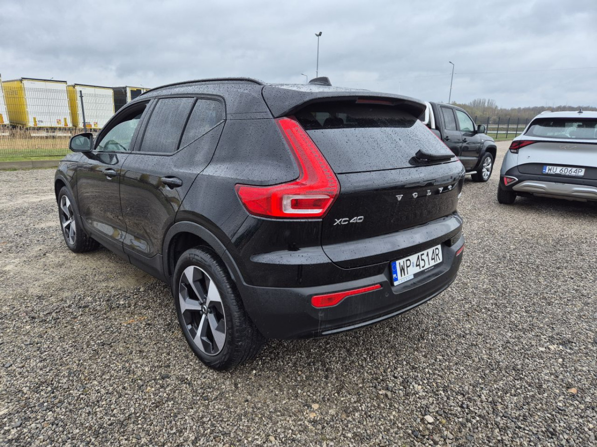 VOLVO XC40 SUV - Внедорожник: фото 4 VOLVO XC40 SUV - Внедорожник: фото 4
