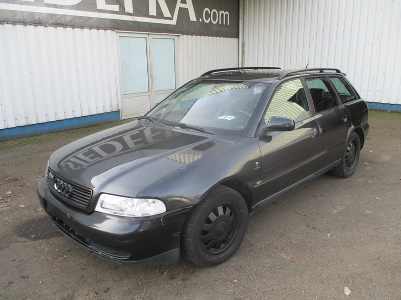 Audi A4 Avant 1.9 tdi , S-Line , Manual , Airco , EXPORT - Универсал: фото 1 Audi A4 Avant 1.9 tdi , S-Line , Manual , Airco , EXPORT - Универсал: фото 1