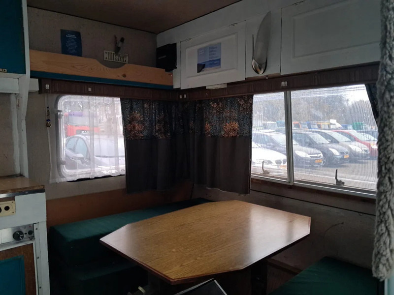 Прицеп дача DE ROECK Jumatt 400 Caravan: фото 10 Прицеп дача DE ROECK Jumatt 400 Caravan: фото 10