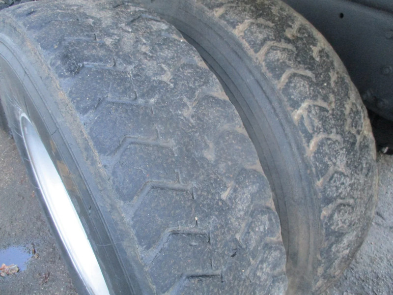 Самосвал MAN 26.402 6x4 , ZF Manual , Retarder , 3 Way tipper , Spring suspension: фото 19