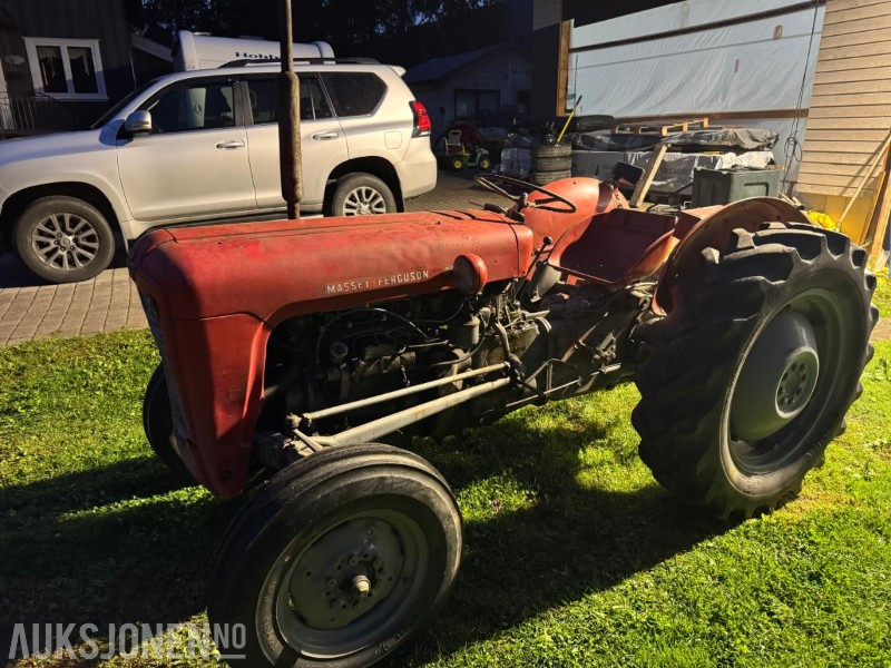 1957 Massey Ferguson Mf 35 - Трактор: фото 3 1957 Massey Ferguson Mf 35 - Трактор: фото 3