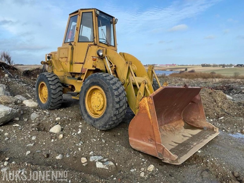 1978 Cat 920 hjullaster med skuffe - Vekt: 10400 kg. - 9609 timer. - Колёсный погрузчик: фото 2 1978 Cat 920 hjullaster med skuffe - Vekt: 10400 kg. - 9609 timer. - Колёсный погрузчик: фото 2