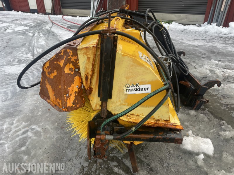 Строительное оборудование 2003 Tellefsdal Feiekost 200 cm m/ hydraulisk og BM-feste: фото 6