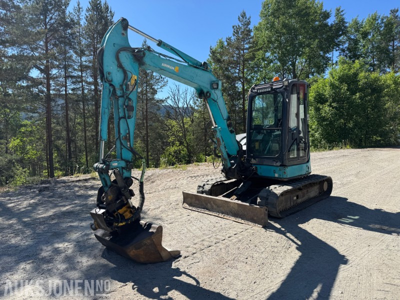 2007 Airman AX50U-4 Gravemaskin - Beltegraver - Engcon tiltrotator - Sentralsmøring - Экскаватор: фото 2 2007 Airman AX50U-4 Gravemaskin - Beltegraver - Engcon tiltrotator - Sentralsmøring - Экскаватор: фото 2