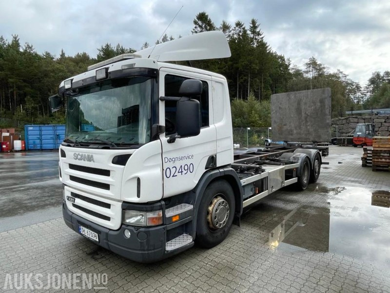 2007 Scania P 420 - Lastebil -3 akslet - VBG uttak - Containerpåbygg med løftelem, sving på siste aksling.404570 km. - Грузовик-контейнеровоз/ Сменный кузов: фото 3 2007 Scania P 420 - Lastebil -3 akslet - VBG uttak - Containerpåbygg med løftelem, sving på siste aksling.404570 km. - Грузовик-контейнеровоз/ Сменный кузов: фото 3