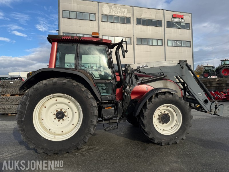 2008 Valtra T-180 Traktor med frontlaster / 1362 timer - Трактор: фото 5 2008 Valtra T-180 Traktor med frontlaster / 1362 timer - Трактор: фото 5