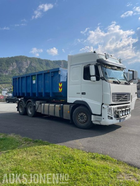 2009 Volvo FH16 Krokløft - 6x2 - Nylig EU godkjent - Tippkasse - Maskinflak - 3 stk containerkasser - 2 dekksett - Крюковой мультилифт: фото 5 2009 Volvo FH16 Krokløft - 6x2 - Nylig EU godkjent - Tippkasse - Maskinflak - 3 stk containerkasser - 2 dekksett - Крюковой мультилифт: фото 5