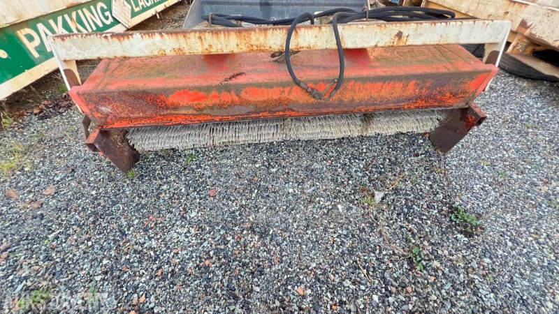 2010 Fronmontert feiekost - Строительное оборудование: фото 4 2010 Fronmontert feiekost - Строительное оборудование: фото 4