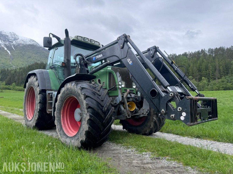 2011 Fendt 718 Vario - Frontlaster - Front hydraulikk - PTO foran - 50 km/t - Трактор: фото 3 2011 Fendt 718 Vario - Frontlaster - Front hydraulikk - PTO foran - 50 km/t - Трактор: фото 3
