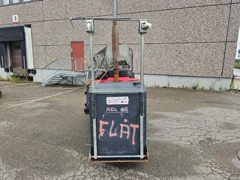 2011 RELLOK Cutting Solutions RSF 750 - fullhydraulisk veisag/gulvsag for asfalt/betong - Строительное оборудование: фото 2 2011 RELLOK Cutting Solutions RSF 750 - fullhydraulisk veisag/gulvsag for asfalt/betong - Строительное оборудование: фото 2