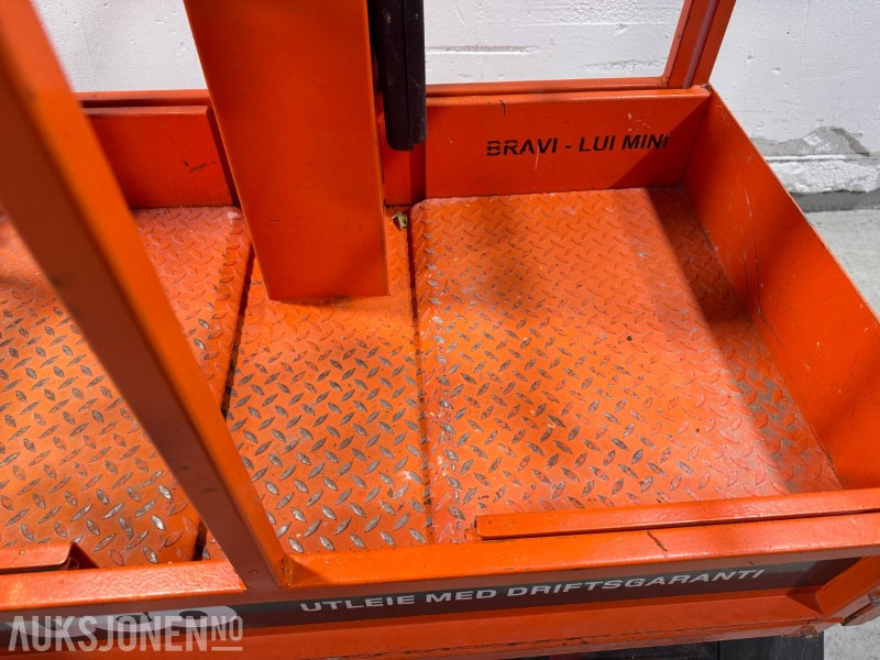 2012 Bravisol LUI MINI HD Batteridreven mastelift – 4,9 m, smal - Подъёмник: фото 4 2012 Bravisol LUI MINI HD Batteridreven mastelift – 4,9 m, smal - Подъёмник: фото 4