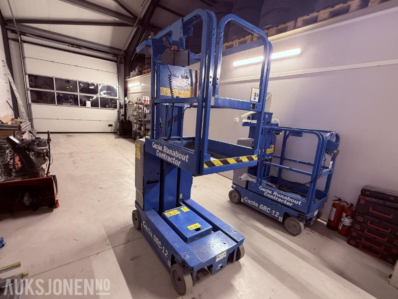 2012 Genie GRC-12 Mastelift - 5,5 m - 213 timer - Uttrekkbar plate - Подъёмник: фото 3 2012 Genie GRC-12 Mastelift - 5,5 m - 213 timer - Uttrekkbar plate - Подъёмник: фото 3