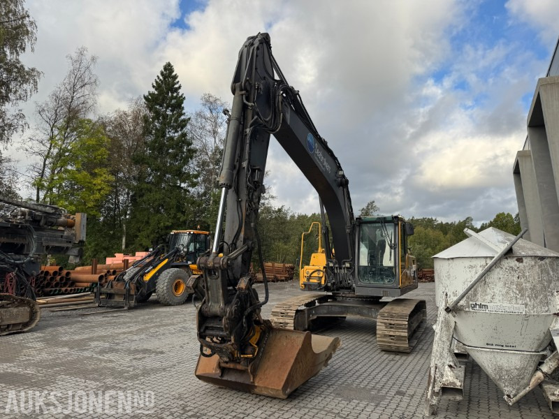 2012 Volvo EC220DL Beltegraver - Gravemaskin - Engcon Tiltrotator - Экскаватор: фото 5 2012 Volvo EC220DL Beltegraver - Gravemaskin - Engcon Tiltrotator - Экскаватор: фото 5