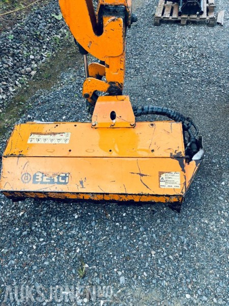 2015 Berti 600 FB600 A.H.G - Krattknuser/kantklipper - Трактор: фото 4 2015 Berti 600 FB600 A.H.G - Krattknuser/kantklipper - Трактор: фото 4