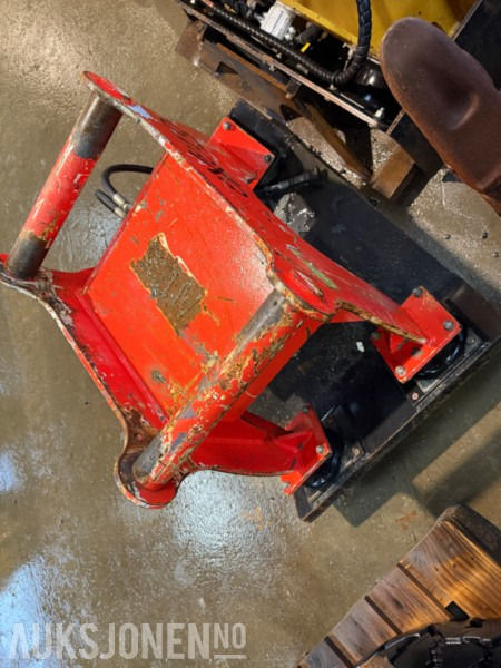 2015 Exero EX63 – Hydraulisk Vibroplate / Komprimeringsplate – S70 - Каток: фото 1 2015 Exero EX63 – Hydraulisk Vibroplate / Komprimeringsplate – S70 - Каток: фото 1