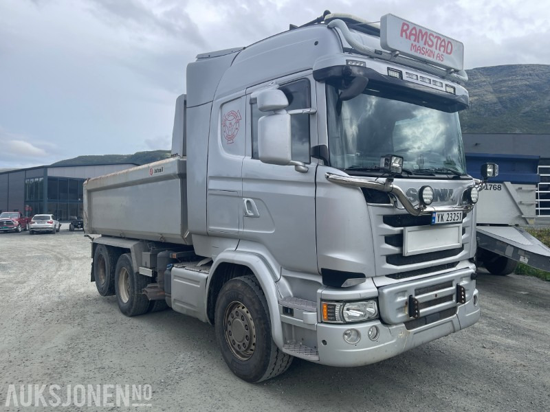 2015 Scania R 520 6x2 Tippbil brøyterigget- Midt montert skjær med full funksjon-Eu-godkjent til 26 - Самосвал: фото 2 2015 Scania R 520 6x2 Tippbil brøyterigget- Midt montert skjær med full funksjon-Eu-godkjent til 26 - Самосвал: фото 2
